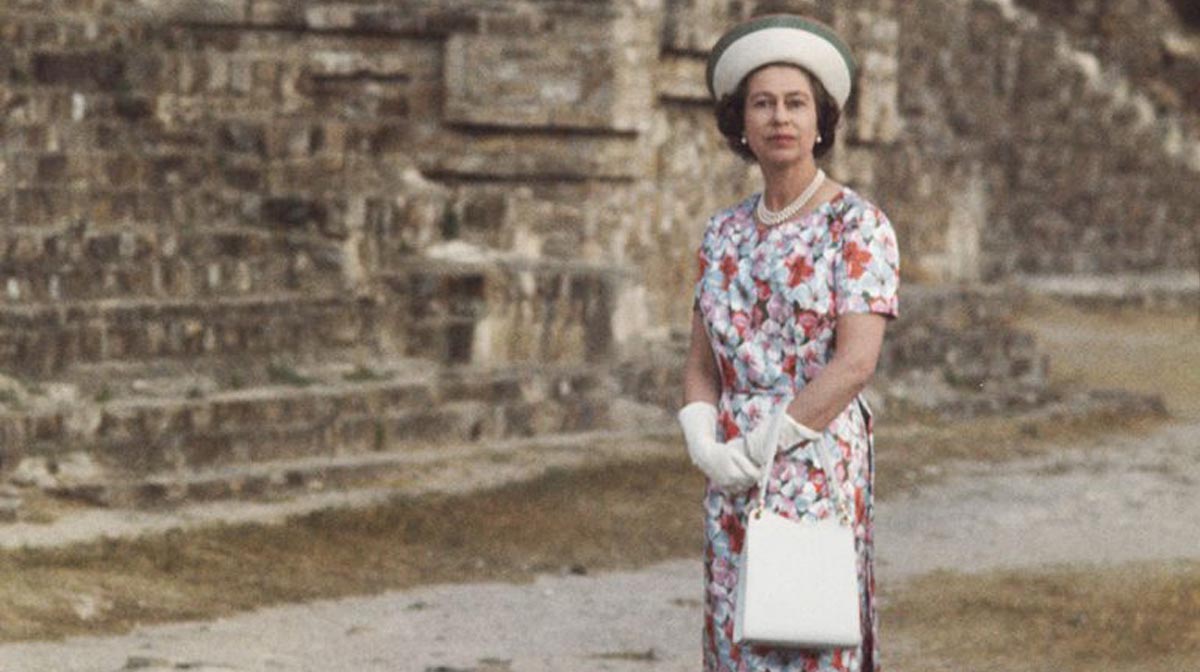 Reina Isabel II y Felipe de Edimburgo en México