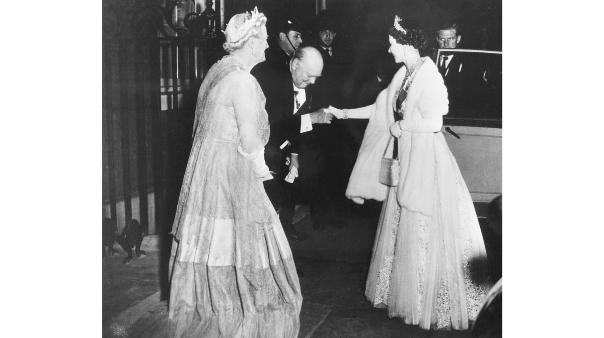 Winston, Lady Churchill e Isabel II