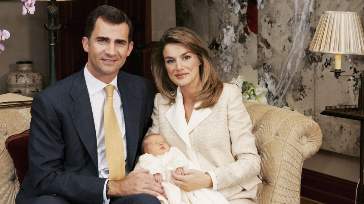 Nacimiento de la princesa Leonor de Borbón