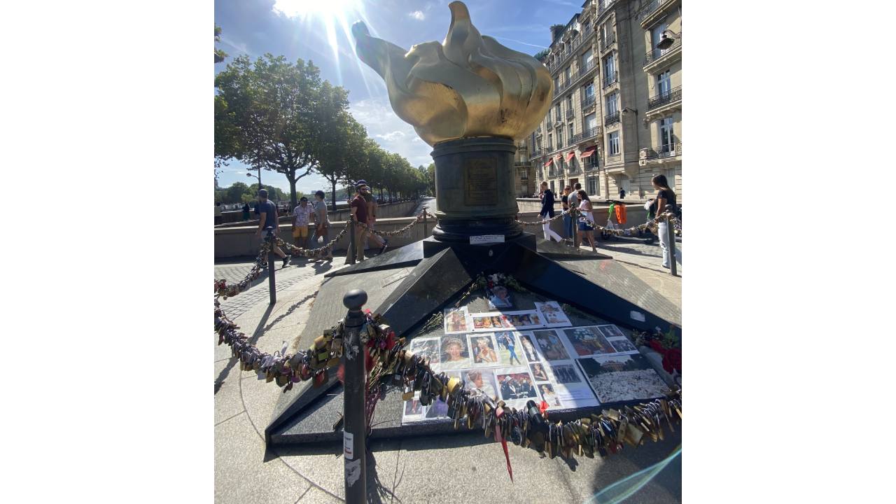 25 años sin Lady Di: así luce el monumento (no oficial) en 2022