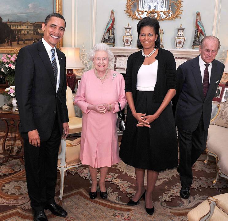 la reina isabel ii con los obama