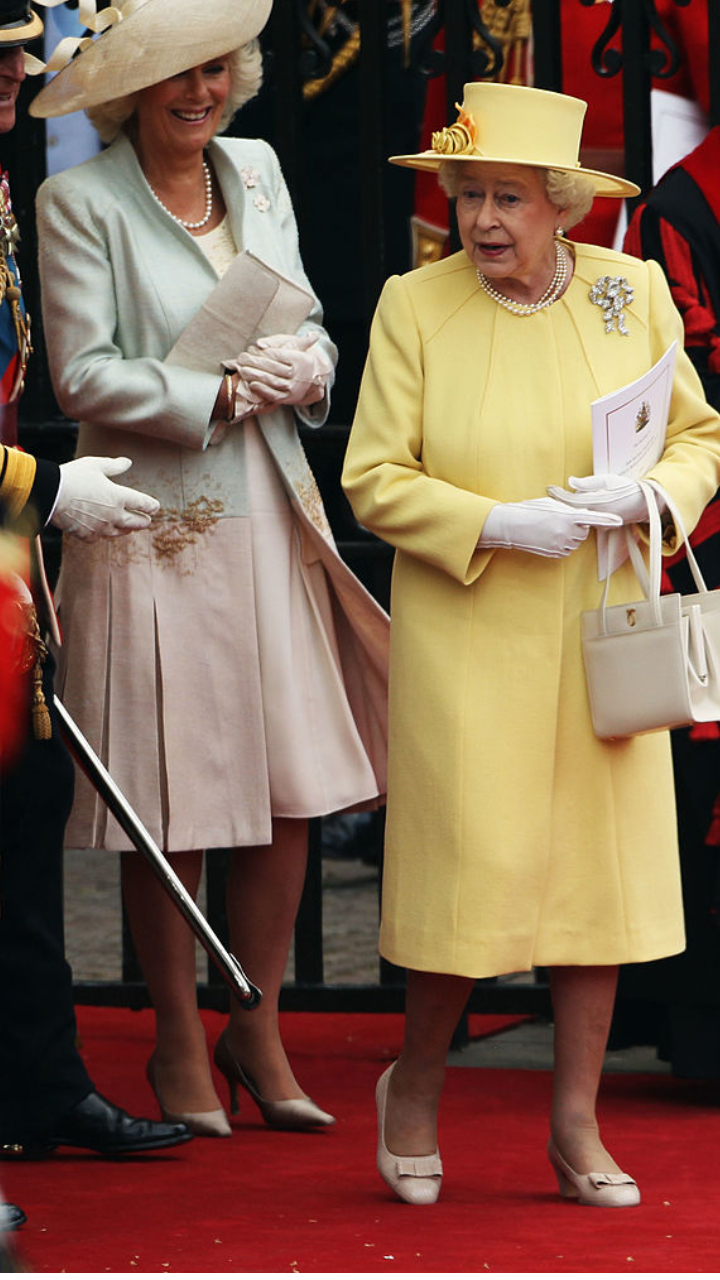 La reina Isabel II durante la boda de Kate y William 
