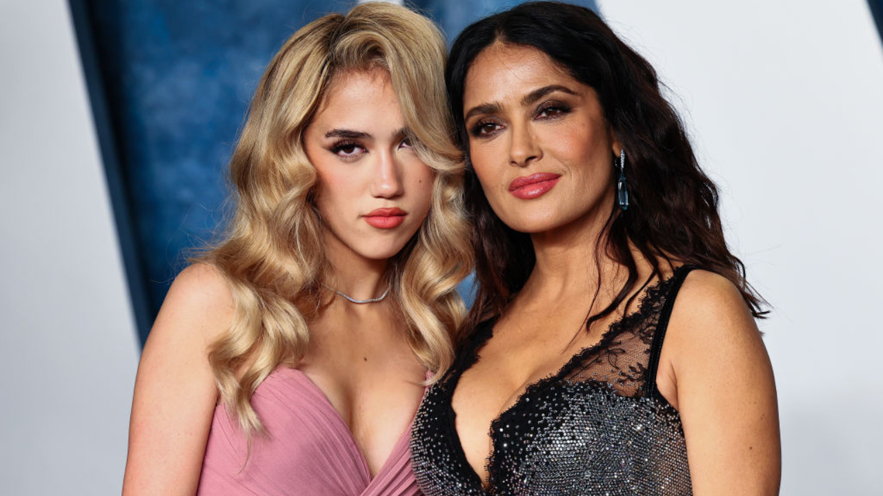 Valentina Paloma junto a su madre, Salma Hayek 